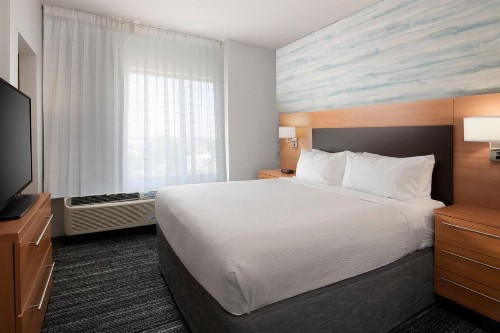 TownePlace Suites Oklahoma City Airport - image 10