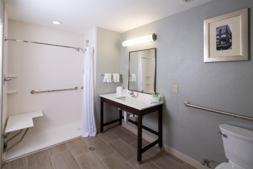 Holiday Inn Express & Suites Oklahoma City Downtown - Bricktown an IHG Hotel - image 25