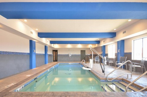 Holiday Inn Express & Suites Oklahoma City Mid - Arpt Area an IHG Hotel - image 14