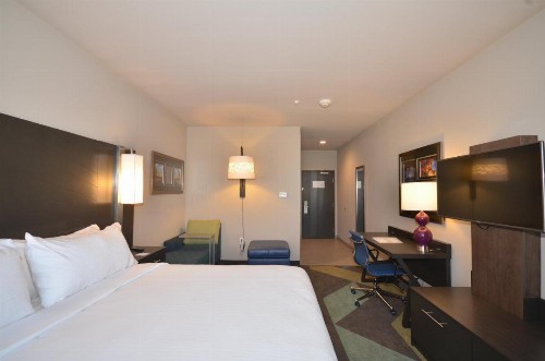 Holiday Inn Express & Suites Oklahoma City Mid - Arpt Area an IHG Hotel - image 29
