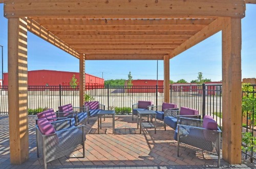 Holiday Inn Express & Suites Oklahoma City Mid - Arpt Area an IHG Hotel - image 37