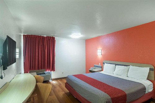 Motel 6-Oklahoma City OK - South - image 12