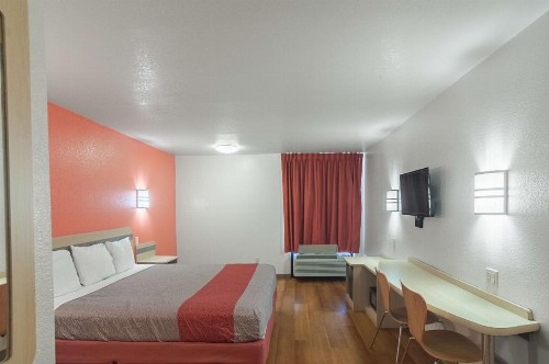 Motel 6-Oklahoma City OK - South - image 9