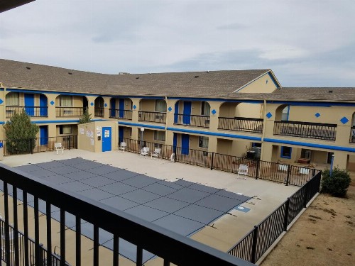 Days Inn by Wyndham Oklahoma City NW Expressway - image 25
