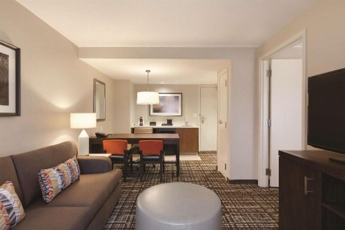 Embassy Suites Oklahoma City Downtown/Medical Center - image 13