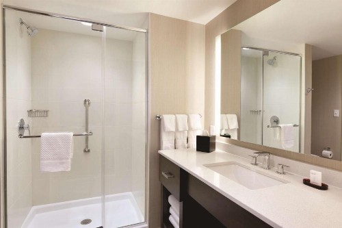 Embassy Suites Oklahoma City Downtown/Medical Center - image 14
