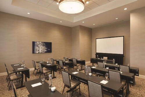 Embassy Suites Oklahoma City Downtown/Medical Center - image 26