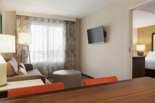 Embassy Suites Oklahoma City Downtown/Medical Center - image 36