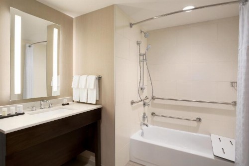 Embassy Suites Oklahoma City Downtown/Medical Center - image 42