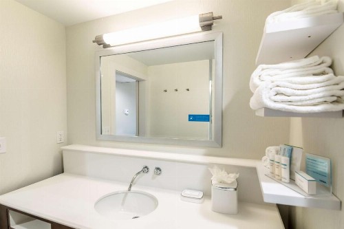 Hampton Inn Oklahoma City Northeast OK - image 25
