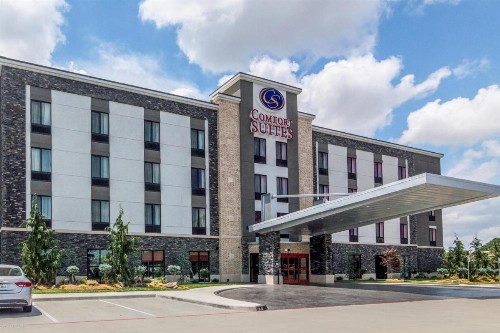 Comfort Suites Airport on Meridian - image 45