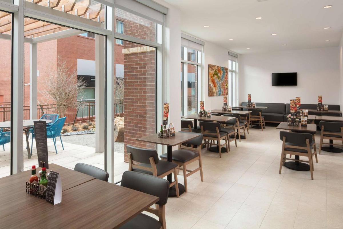 Hyatt Place Oklahoma City Bricktown - image 3