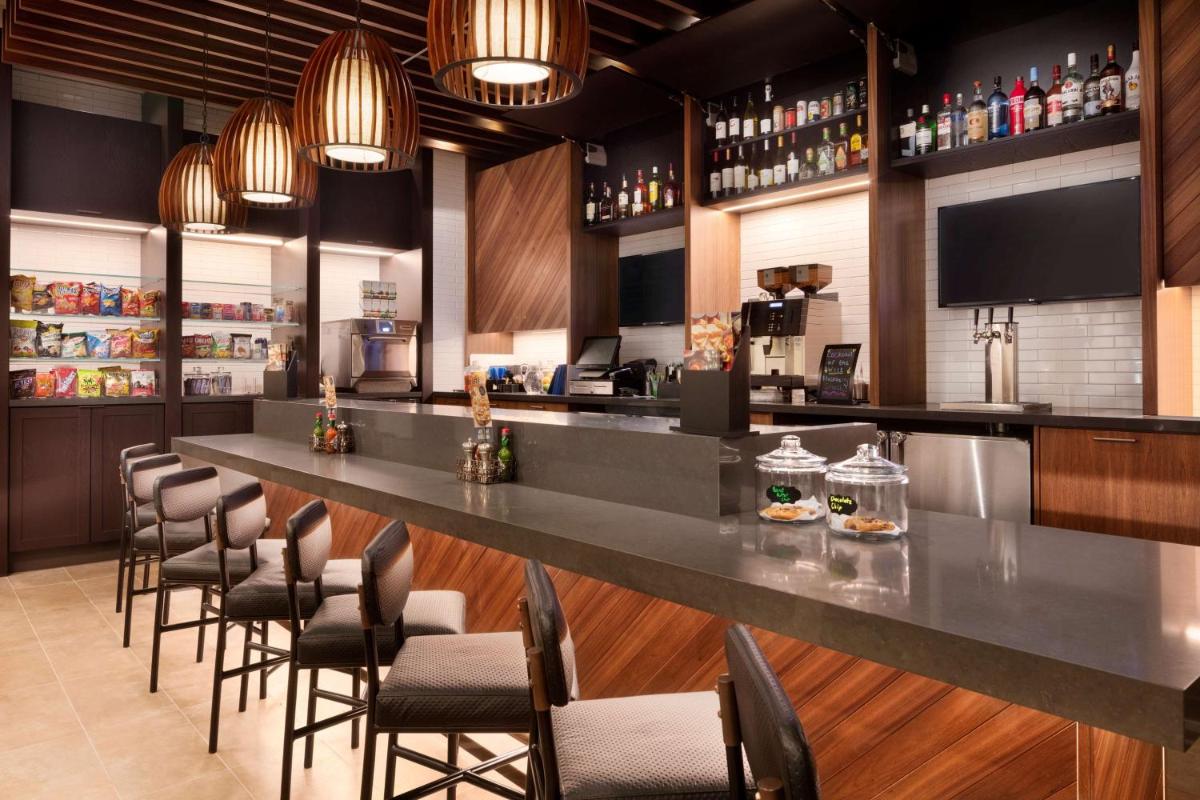 Hyatt Place Oklahoma City Bricktown - image 6
