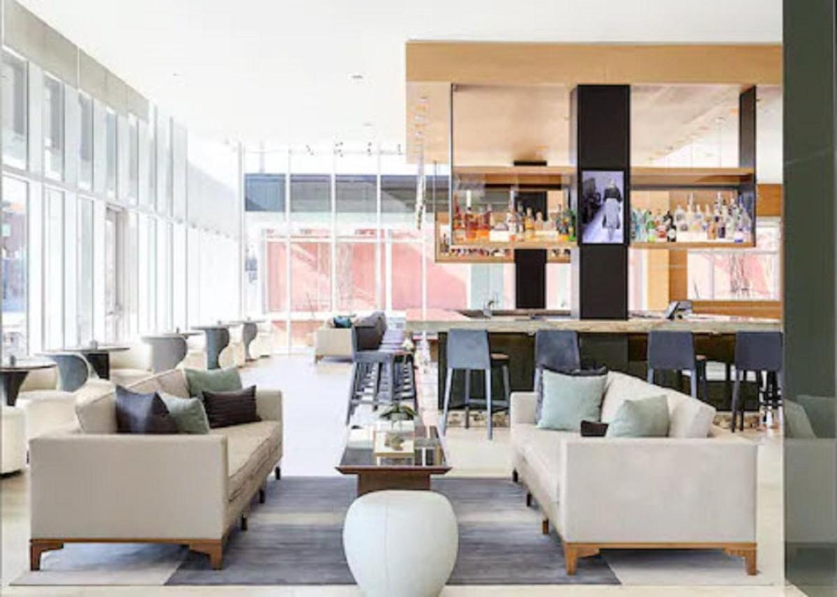 AC Hotel by Marriott Oklahoma City Bricktown - image 4