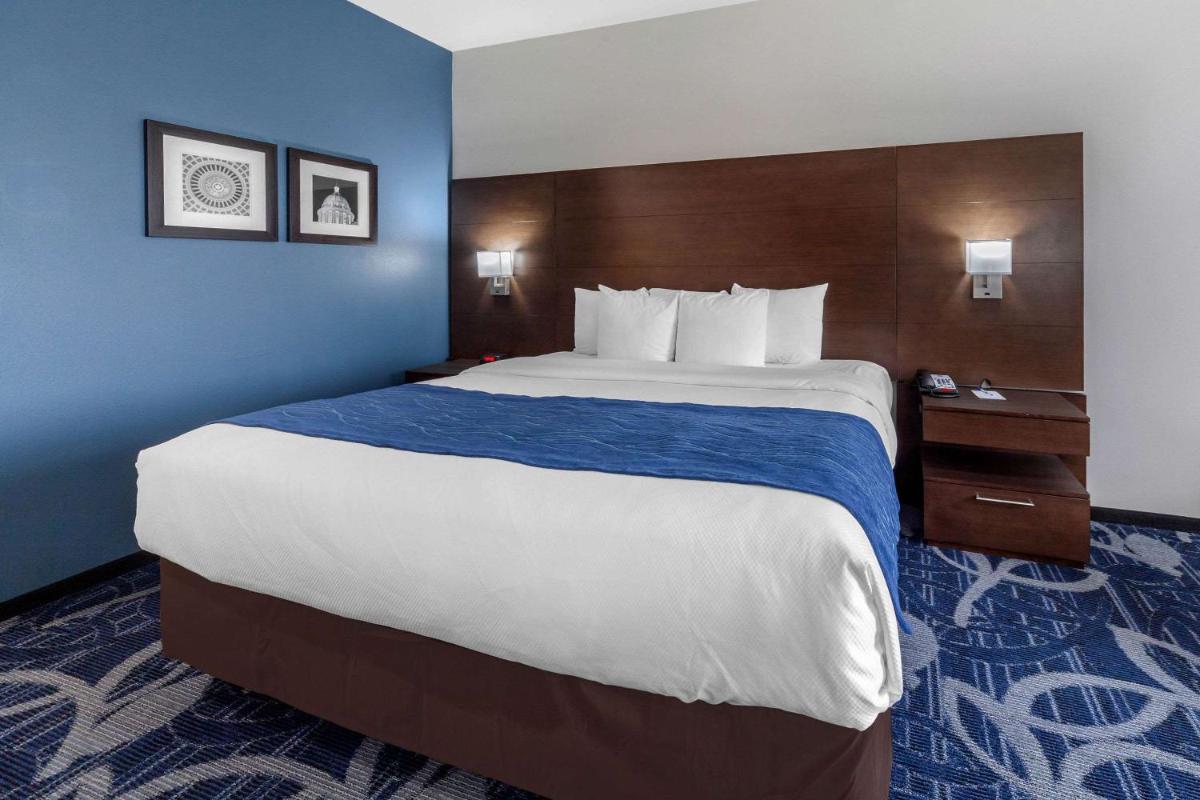 Comfort Inn & Suites Oklahoma City - image 4
