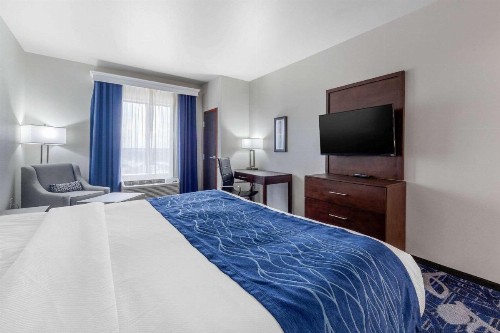Comfort Inn & Suites Oklahoma City - image 8