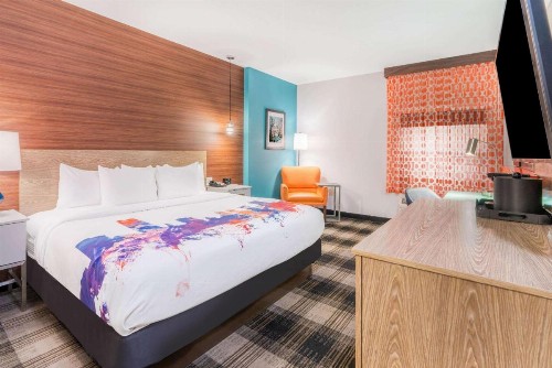 La Quinta by Wyndham Oklahoma City Airport - image 10
