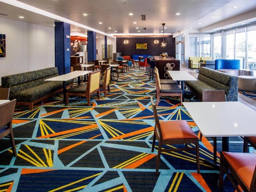 La Quinta by Wyndham Oklahoma City Airport - image 18