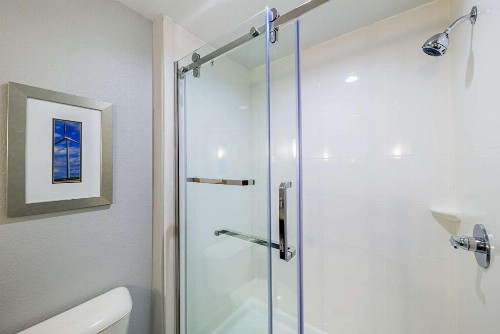 Comfort Inn & Suites - image 19