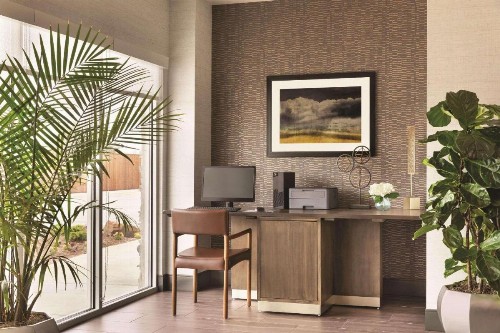 Radisson Hotel Oklahoma City Airport - image 18