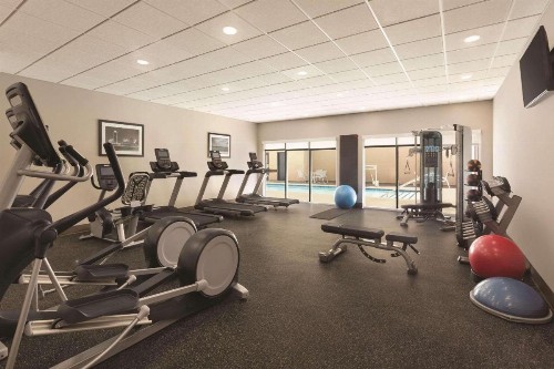 Radisson Hotel Oklahoma City Airport - image 33