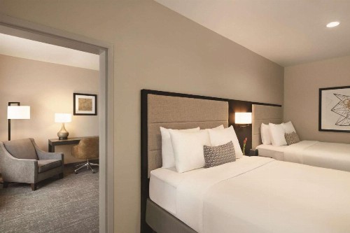 Radisson Hotel Oklahoma City Airport - image 36