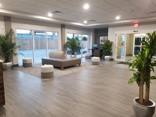 Radisson Hotel Oklahoma City Airport - image 40