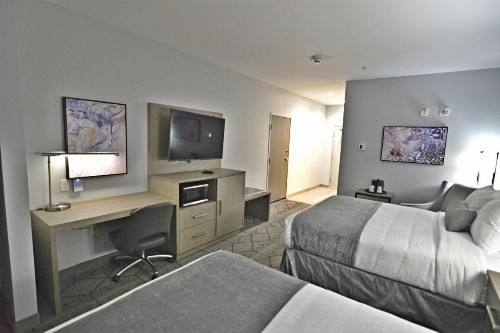 Best Western Plus Executive Residency Oklahoma City I-35 - image 15