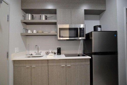 Best Western Plus Executive Residency Oklahoma City I-35 - image 21