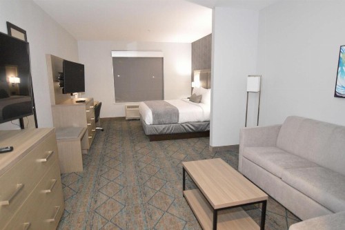 Best Western Plus Executive Residency Oklahoma City I-35 - image 23
