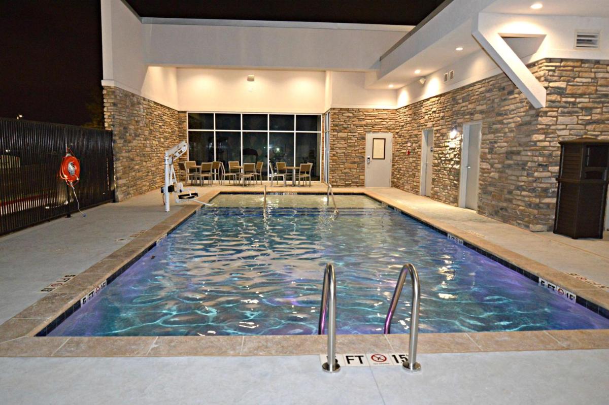 Best Western Plus Executive Residency Oklahoma City I-35 - image 3