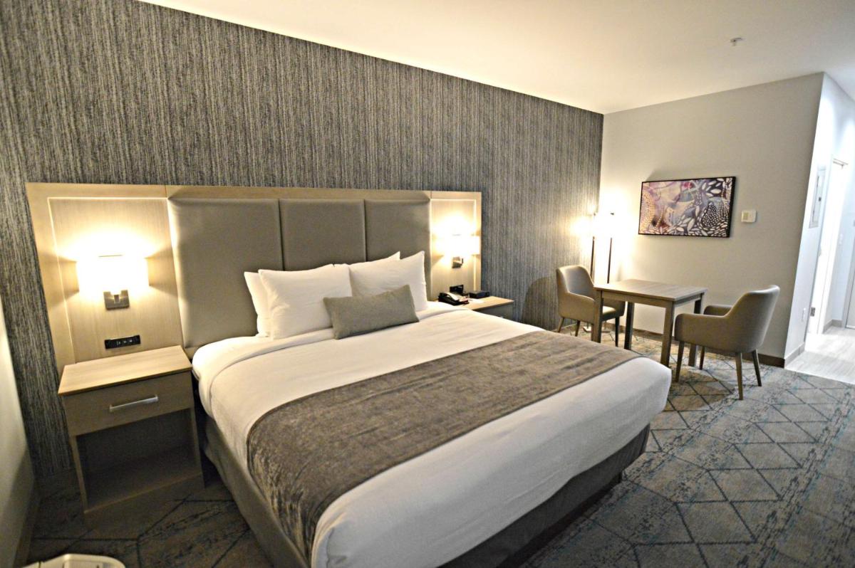 Best Western Plus Executive Residency Oklahoma City I-35 - image 4