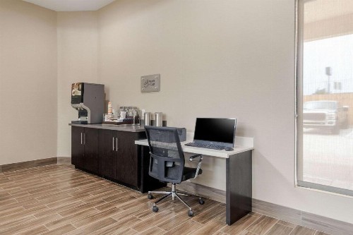 MainStay Suites Bricktown - near Medical Center - image 18