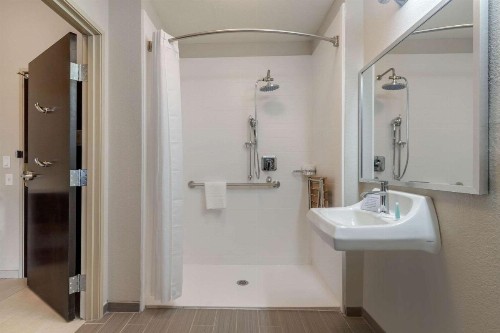 MainStay Suites Bricktown - near Medical Center - image 22