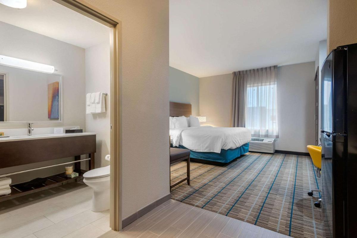 MainStay Suites Bricktown - near Medical Center - image 3