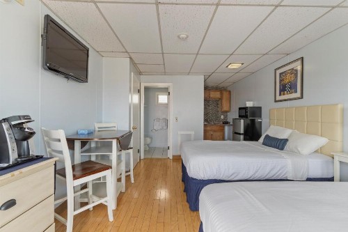 America's Best Value Inn Mt Royal Motel - image 26