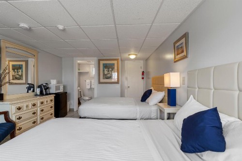 America's Best Value Inn Mt Royal Motel - image 40