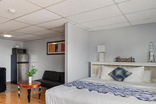 America's Best Value Inn Mt Royal Motel - image 50