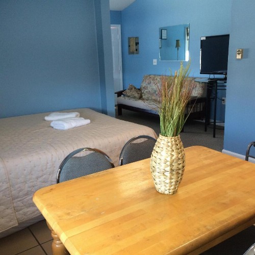 The New Oceanic Inn - image 37