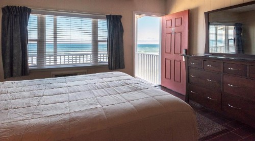 Copley LaReine Motel - image 3