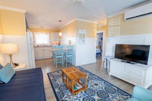 The Edgewater - image 22
