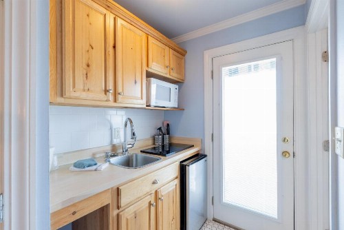The Edgewater - image 24