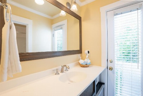 The Edgewater - image 27