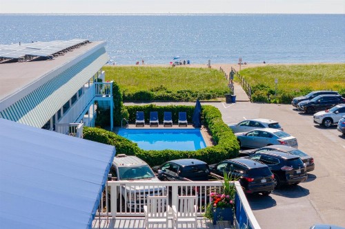 The Edgewater - image 29