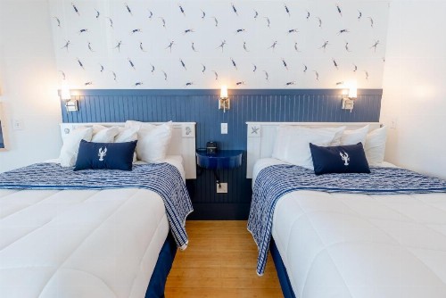 The Edgewater - image 44