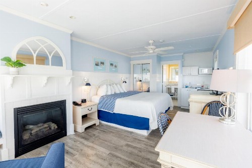 The Edgewater - image 49