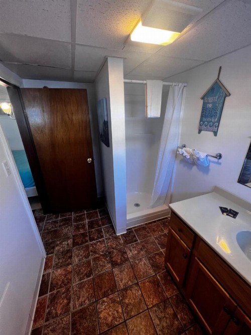 Green Dolphin Motel - image 2