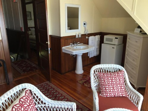 The Rebekah Inn - image 15