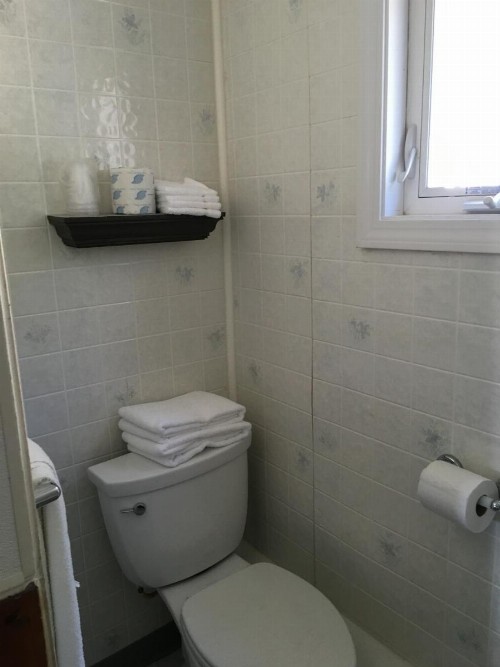 Crosswinds Motel - image 19