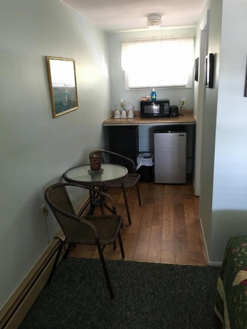Crosswinds Motel - image 44